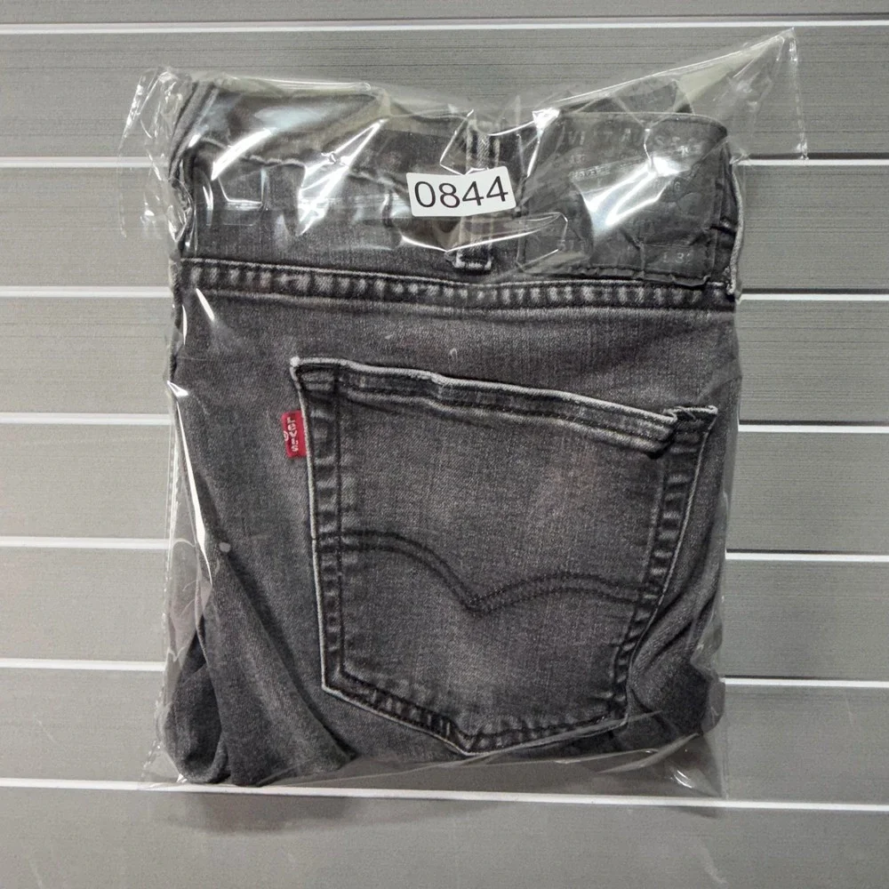 Levis 511 Slim Fit Jeans Mens 38x32 Faded Black WaterLess Denim 04511-3096